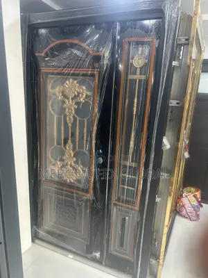 Kofar Alatu na Turkiyya - Baƙin Aluminiyum