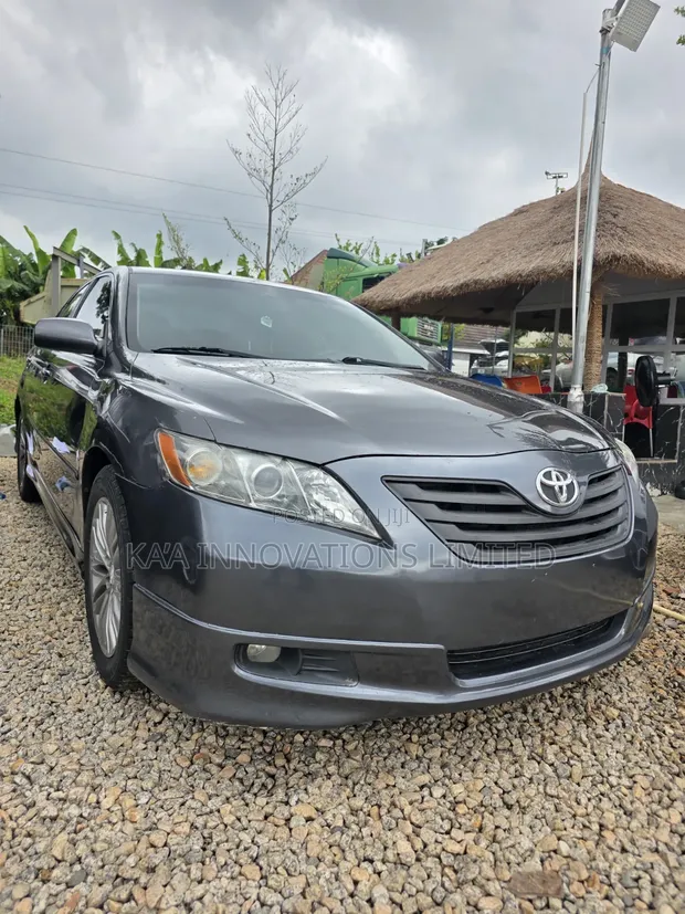 2007 Toyota Camry SE - 1