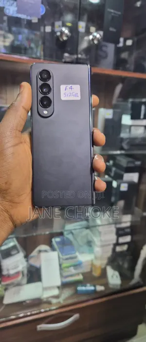 Samsung Galaxy Z Fold4 512GB Baki