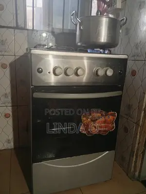 Maxi 3 Mai Kona Gas + 1 Mai Kona Wuta tare da Oven