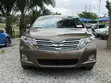 Toyota Venza V6 2010 Gold - 1