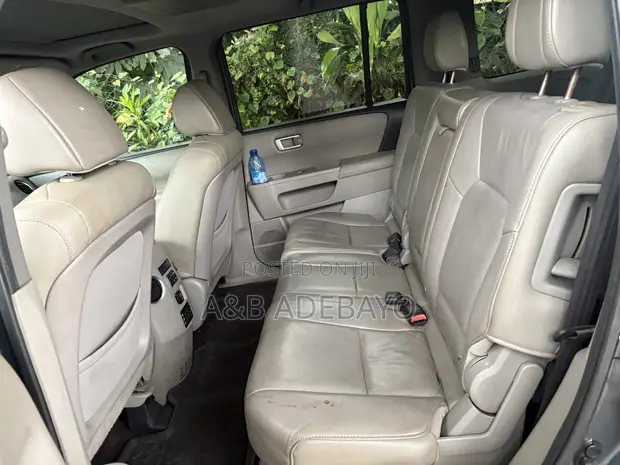 Honda Pilot 2012 Gray - 1