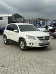 2010 Volkswagen Tiguan White - 3