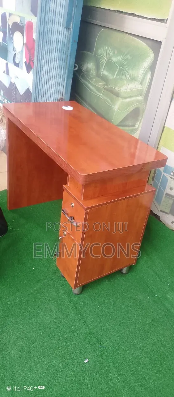 Quality Office Table 90cm - 1