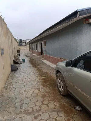 Bungalow Mai Units 7 Don Siyarwa, Hanyar Gwamna Ikotun