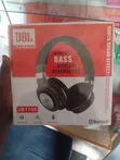 JBL JB7700 Wireless Headphones - 2