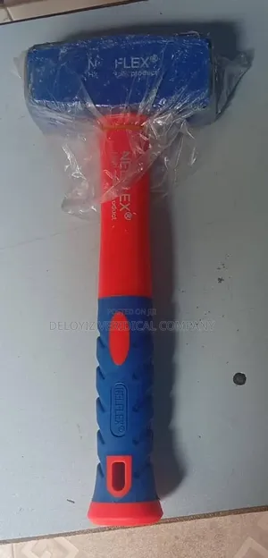 Brand New 8lb Sledge Hammer (4kg)