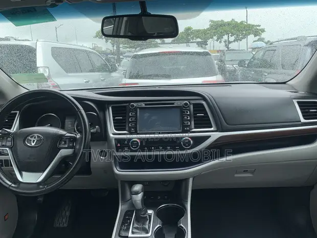 2016 Toyota Highlander Limited V6 4x4 Silver - 1