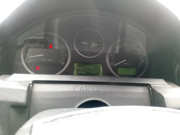 Land Rover LR3 2006 Silver - 1