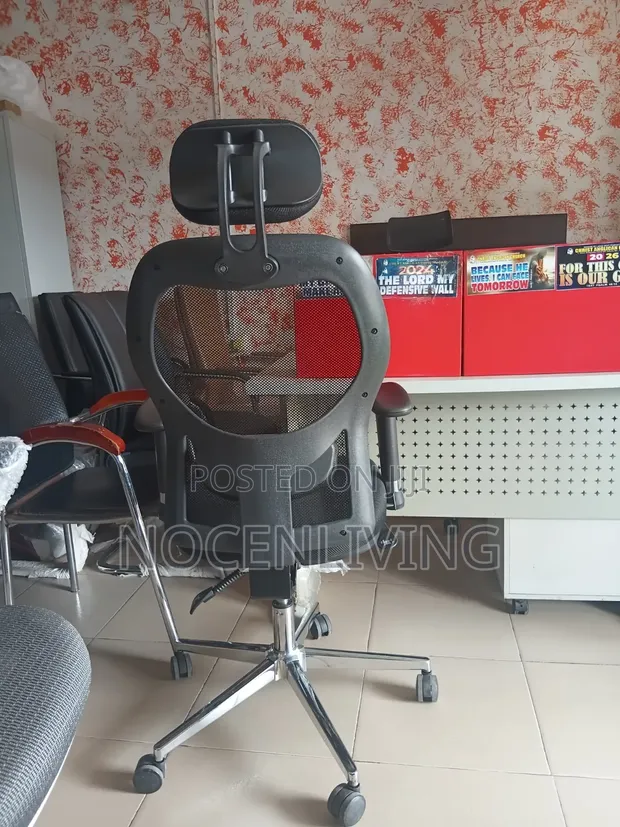 Boss Office Products Executive Office Chair - Brand New - 1
