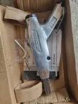 Nitto Kohki JEX-24 Pneumatic Needle Scaler - 1