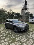 2017 Toyota Highlander Gray - Foreign Used - 2