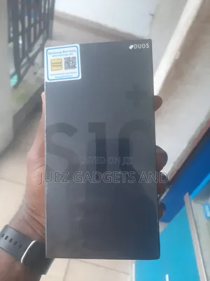 Sabuwar Samsung Galaxy S10 Plus 128GB Baki