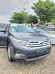 Toyota Highlander 2012 Gray - 1