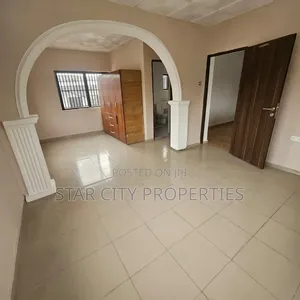 5-Bedroom Townhouse/Terrace for Rent in Ketu