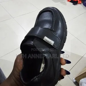 Crab Kids Black Leather Velcro School Shoes - Size 25