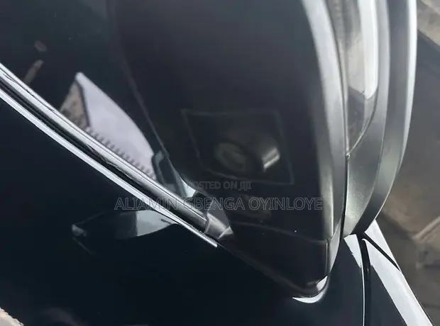 2024 Toyota Hilux SR5 Adventure - 1