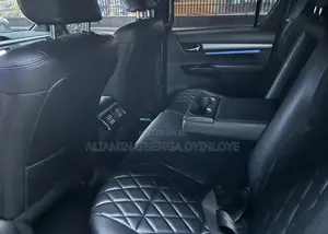 2024 Toyota Hilux SR5 Adventure