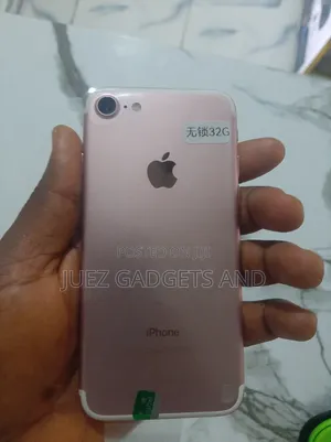 Apple iPhone 7 32GB Gold