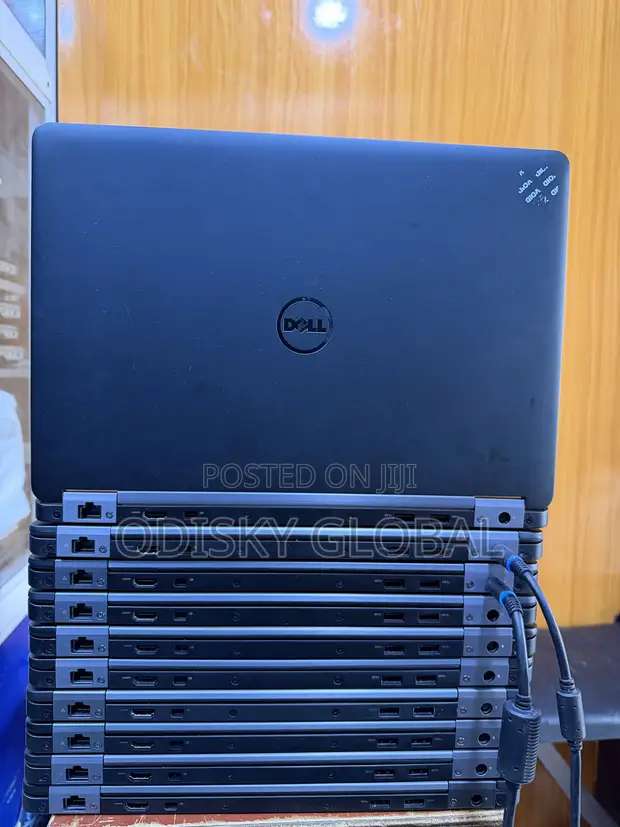 Dell Latitude E7470 Laptop - Core i5, 8GB RAM, 256GB SSD - 1