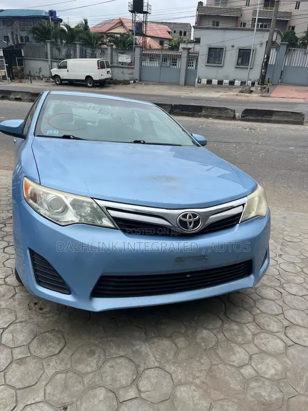 2012 Toyota Camry LE 2.5L Sedan - Foreign Used - 1