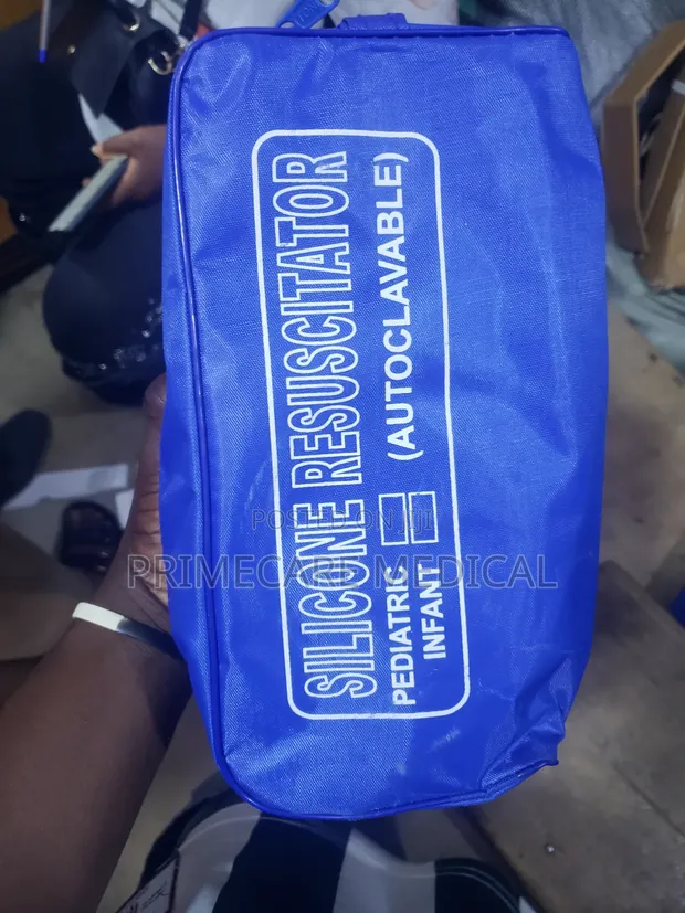 Adult Ambu Bag (Bag-Valve-Mask) - 1