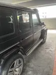 Mercedes-Benz G-Class G 550 AWD 2010 Black - 4