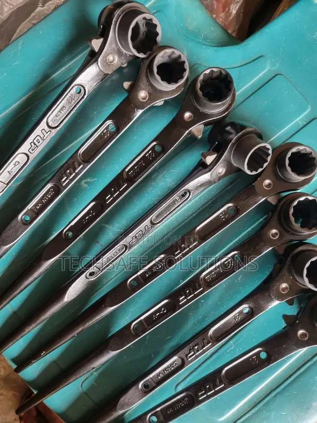 Scaffolding Hand Ratchet Spanner - 1