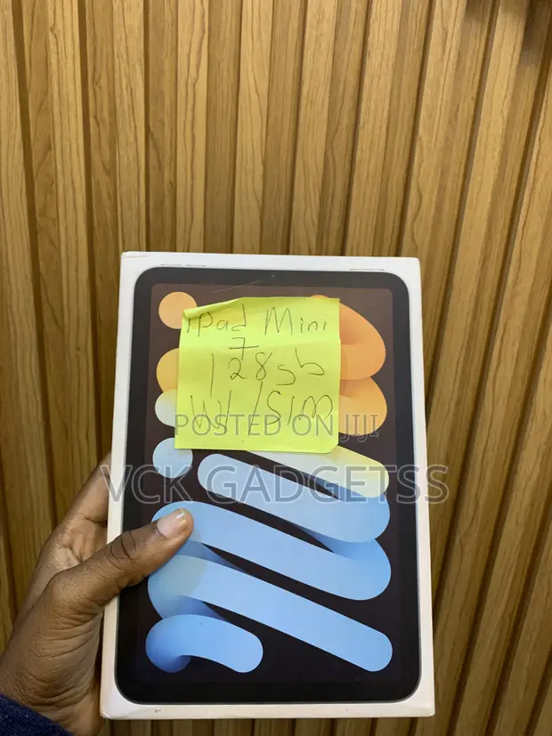Apple iPad mini 7 128GB Silver - 1