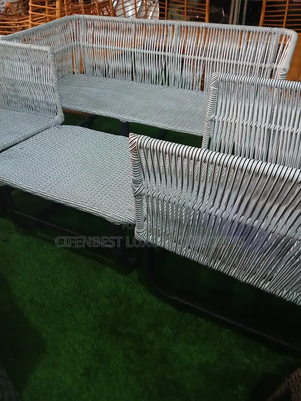 Arsh Rattan Mai Launi Masu Zama Biyar Tare da Filawa - 1