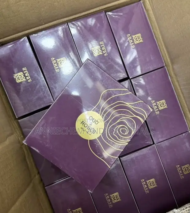 Ahmed Al Maghribi Oud & Roses Eau de Parfum - 1