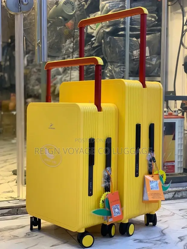 Leaves King Travel Case - 1