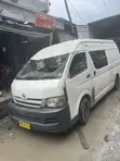 Toyota HiAce Bus 2010 - Fari - 1