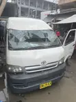 Toyota HiAce Bus 2010 - Fari - 5