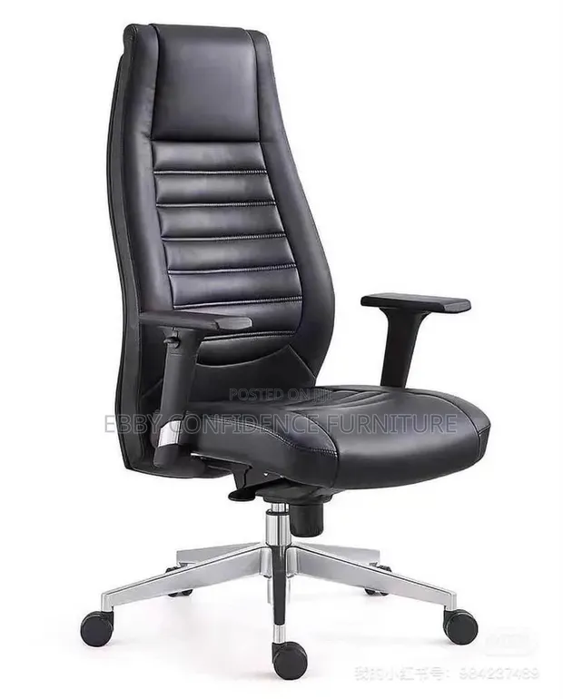 Boss Office Products Executive Swivel Chair - 1
