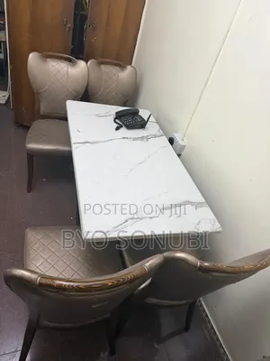 4 Seater Marble Dining Set