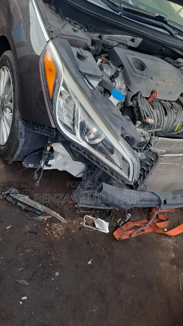 Hyundai Sonata 2015 Hanyar Dama - 1