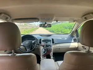 Toyota Venza V6 AWD 2010 Blue