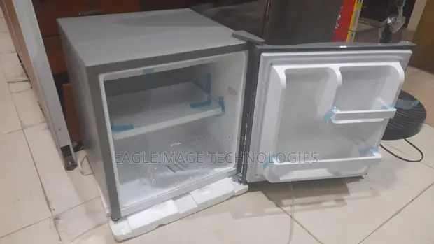 Brand New Skyrun BCD-50HW Compact Refrigerator - 1