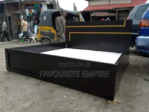 Home Interiors 6x6 Bedframe