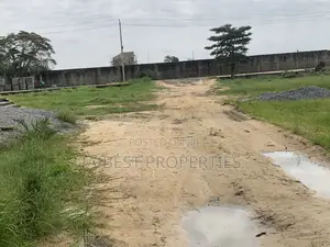 2 Plots na Baya na Fara Park, Majek
