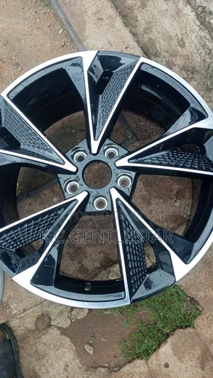 Brand New 18" Alloy Rim for Cars and SUVs