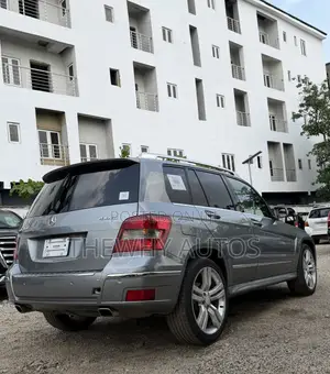 2011 Mercedes-Benz GLK-Class 350 4MATIC Gray