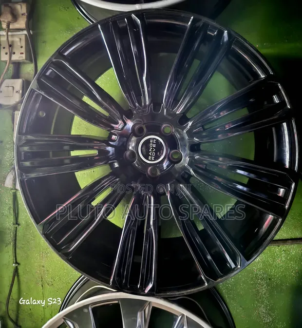 22-inch Range Rover Evoque & Velar Alloy Rims (Brand New) - 1