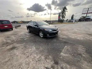 Toyota Camry 2013 - Direct Tokunbo, Accident Free