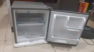 Brand New Skyrun BCD-50HW Mini Refrigerator