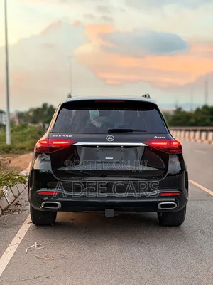 Mercedes-Benz GLE 450 4MATIC 2024 Black