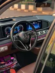 Mercedes-Benz GLE 450 4MATIC 2024 Black - 3