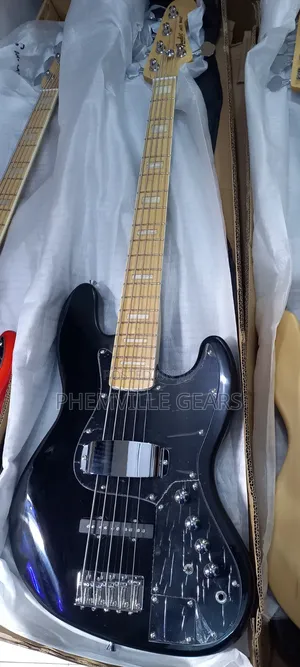 Fender 5-String Bass Guitar