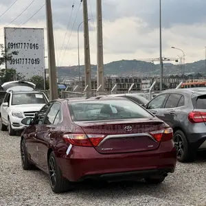 2016 Toyota Camry XSE Burgundy